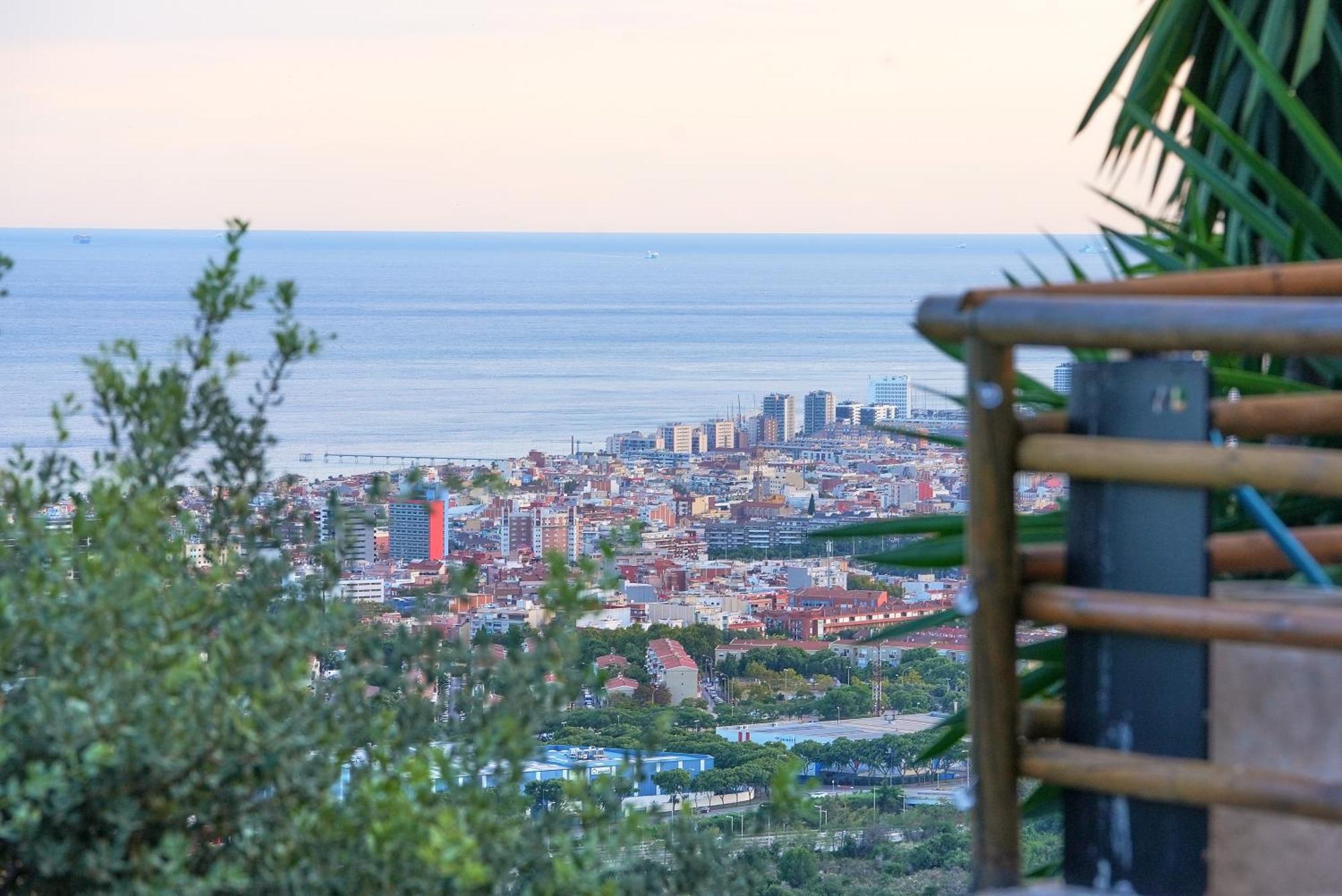 Aaa View Private Terrace Outdoor Heated Hot Tub Family Fun Villa *
