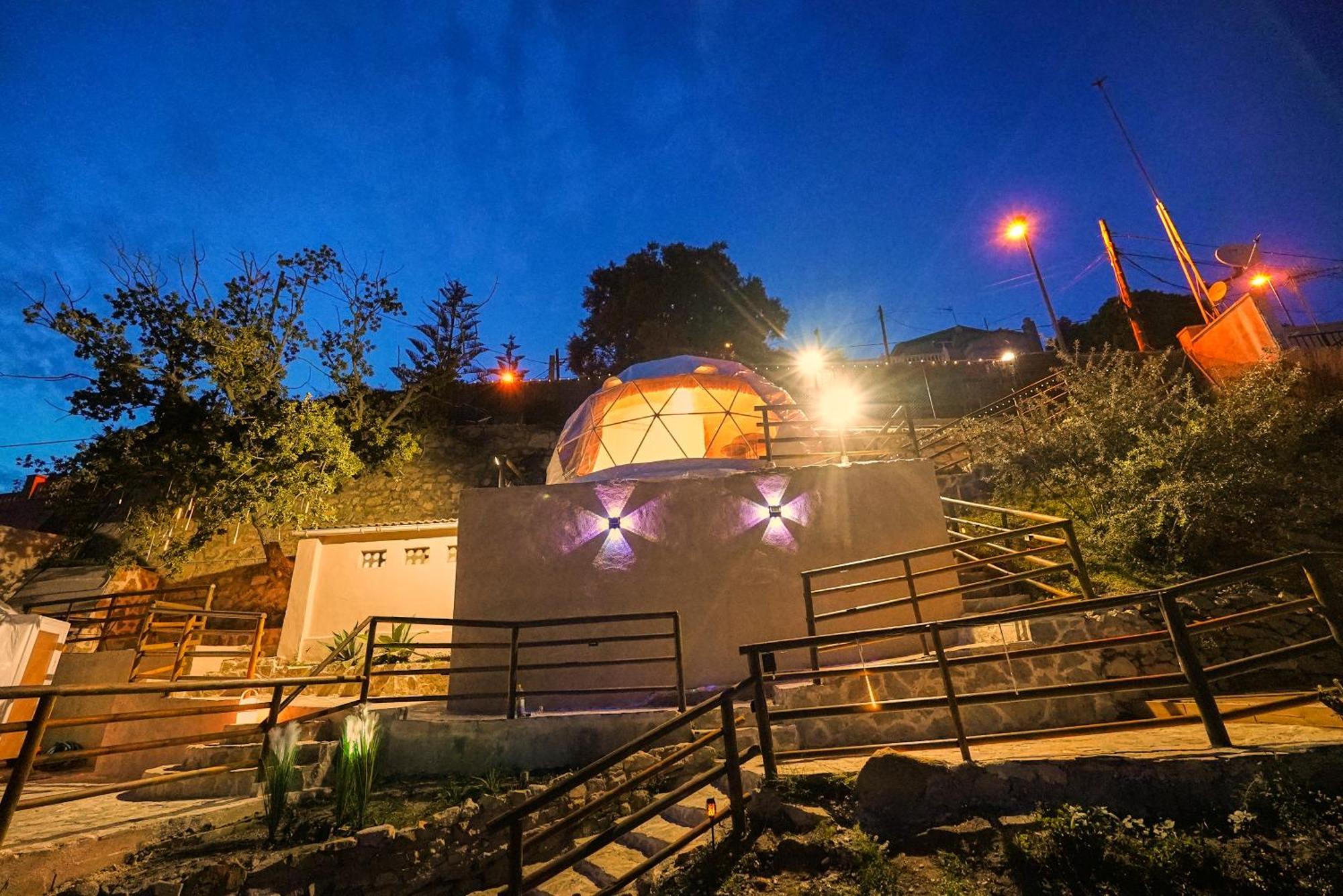 Aaa View Private Terrace Outdoor Heated Hot Tub Family Fun *