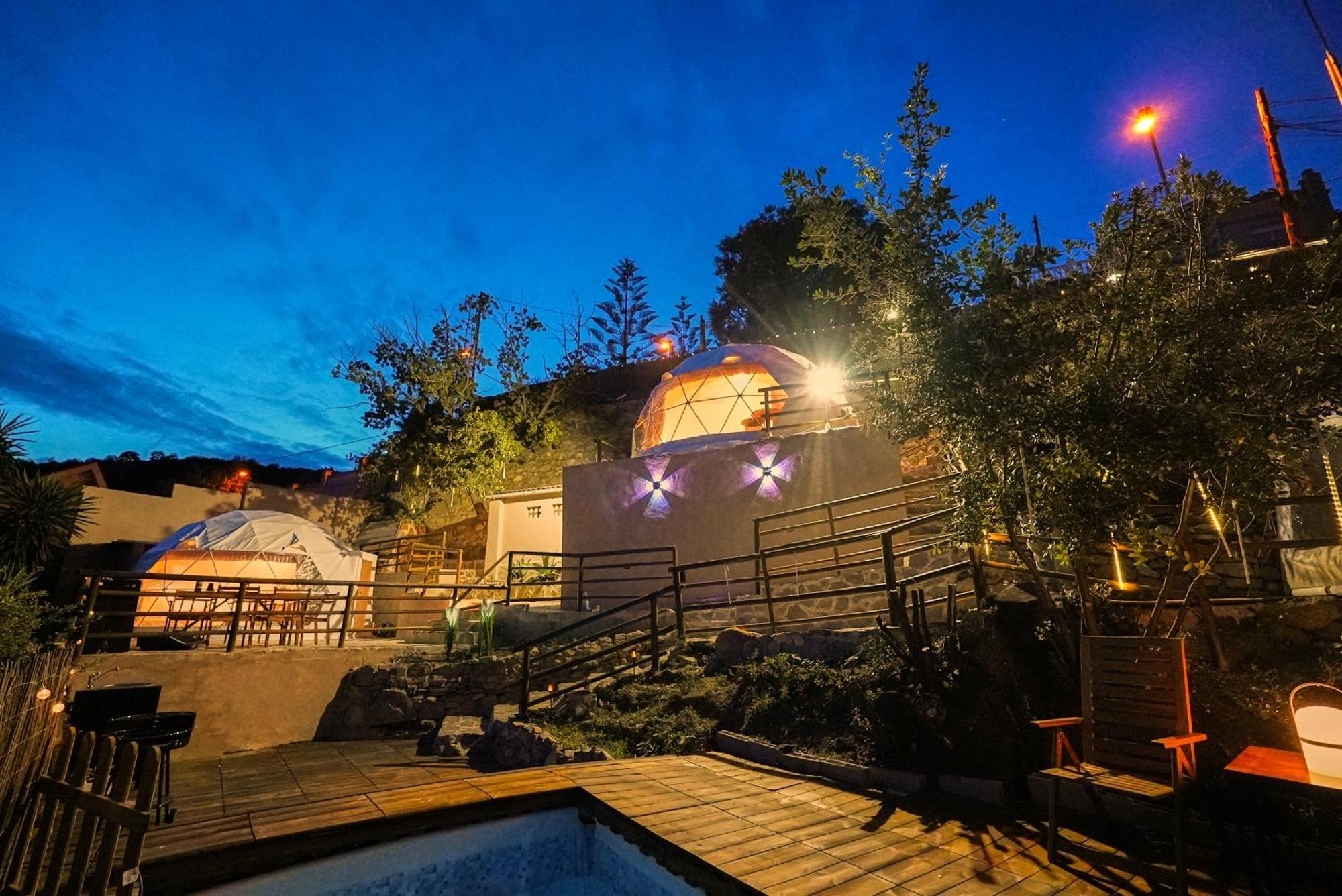 Aaa View Private Terrace Outdoor Heated Hot Tub Family Fun Villa